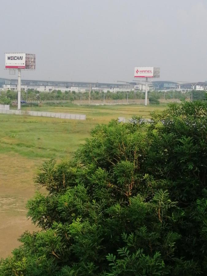 Roma Noi Bai Airport Hanoï